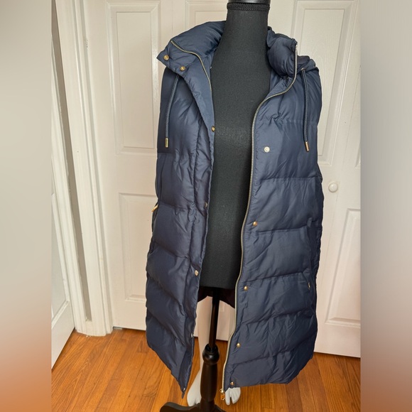 Zara Hooded Long Puffer Vest - Picture 5 of 7
